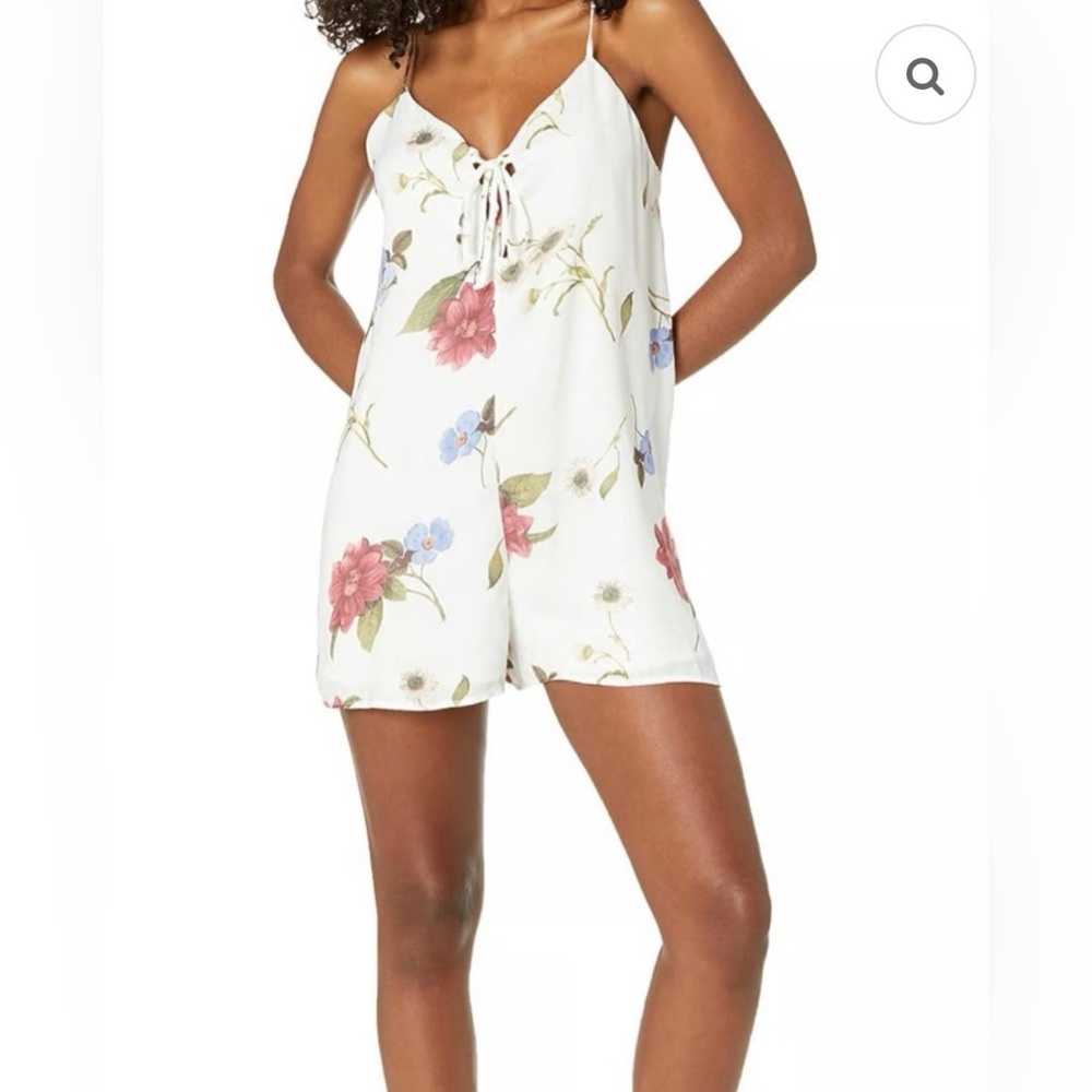 Show Me Your Mumu Floral Romper Size Small